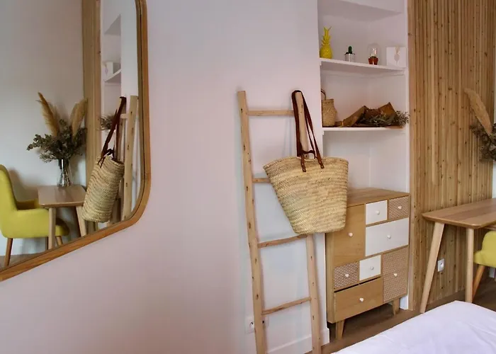 Διαμέρισμα Cosy Au Coeur De *